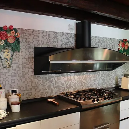 Campigrandi House *