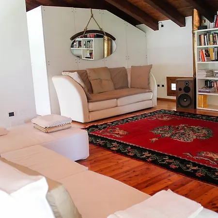 Campigrandi House *